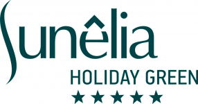 RESORT & SPA HOLIDAY GREEN